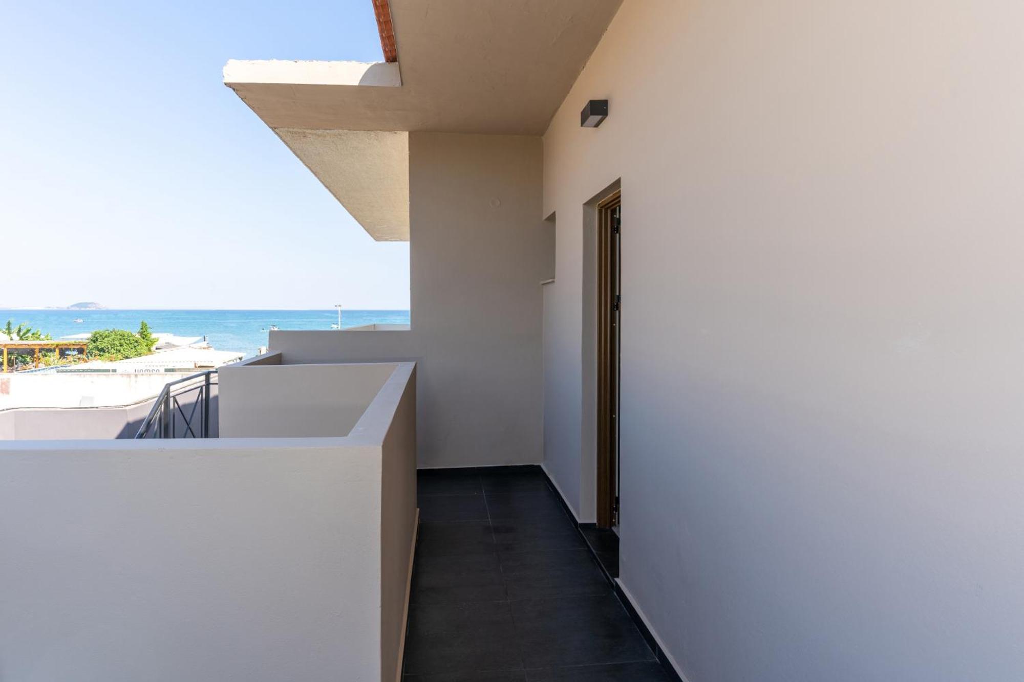 Seaside Living Rooms Laganas Bagian luar foto